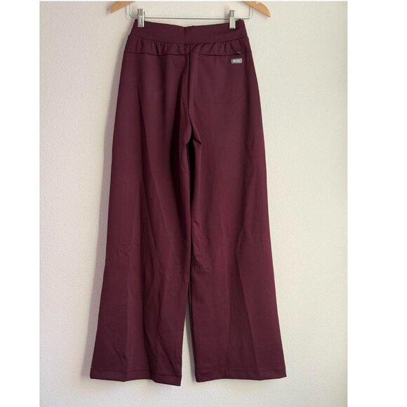 Figs High Waisted Salina FORMx Wide Leg Scrub Pants in Burgundy, Size X-Small - Picture 11 of 11